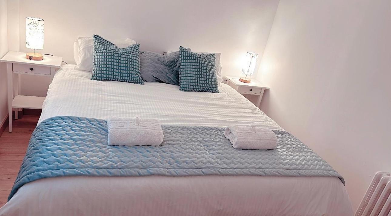 Dh Apartamento Turistico Onís Exteriör bild